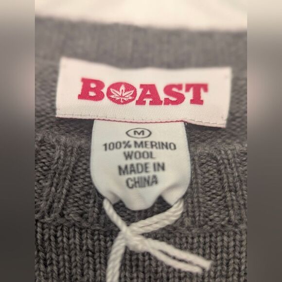 New Boast Women Size M Merino Wool Sweater Gray Blue Red Elbow Patch Crewneck - Picture 5 of 7